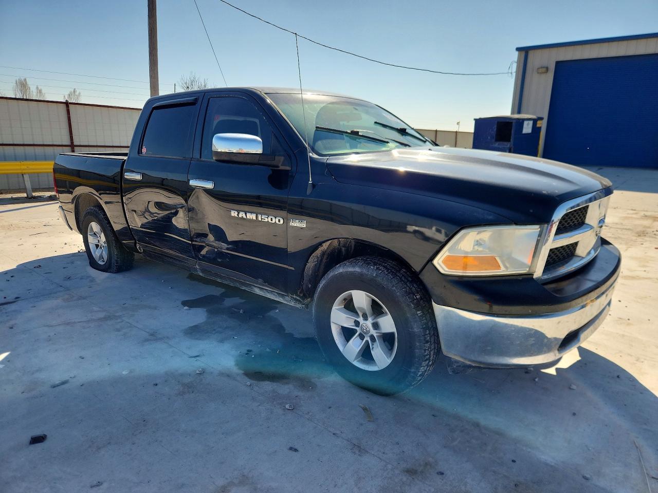 2011 DODGE RAM 1500 photo 7