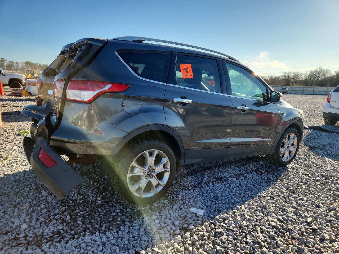 2015 FORD ESCAPE TITANIUM photo 3
