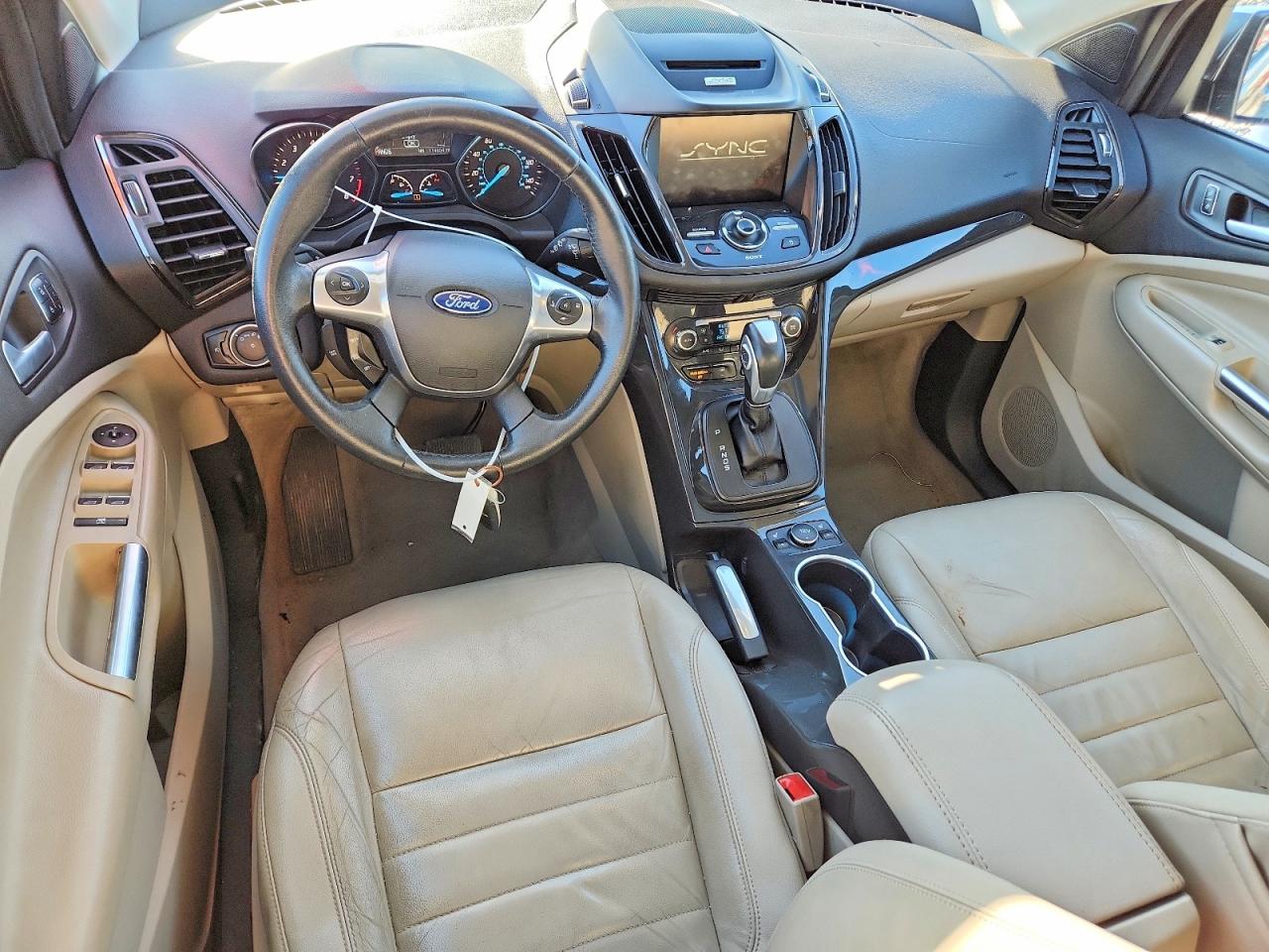 2015 FORD ESCAPE TITANIUM photo 8