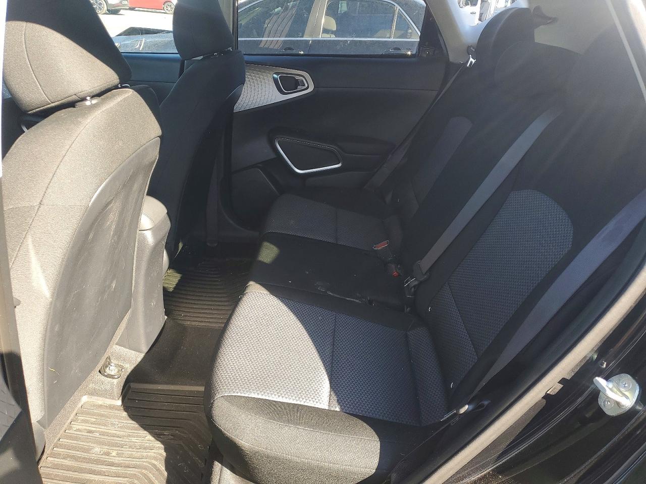 2024 KIA SOUL LX photo 19