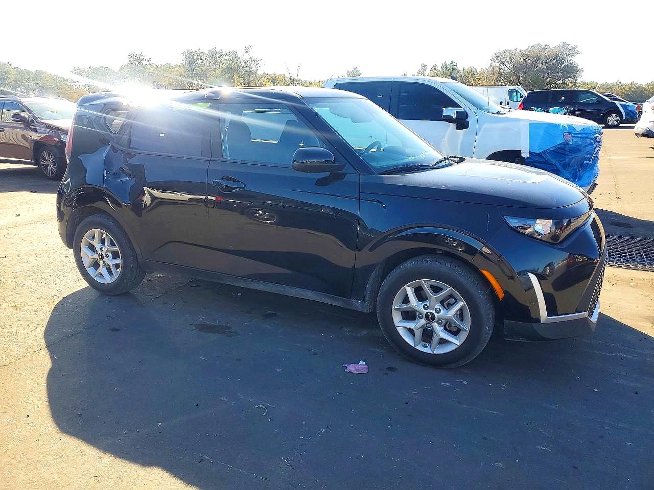 2024 KIA SOUL LX photo 7