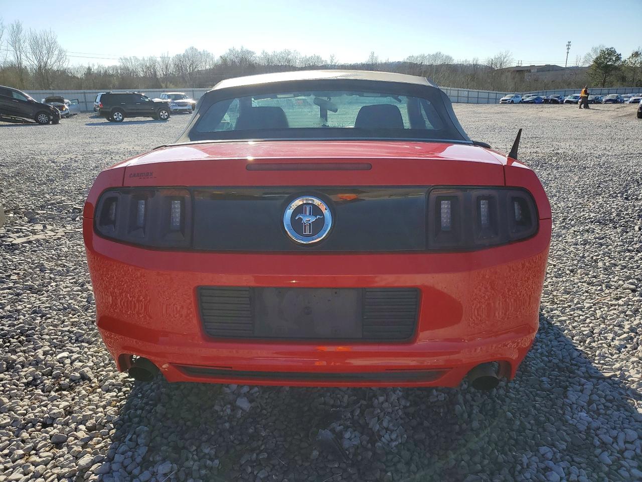 2014 FORD MUSTANG photo 11