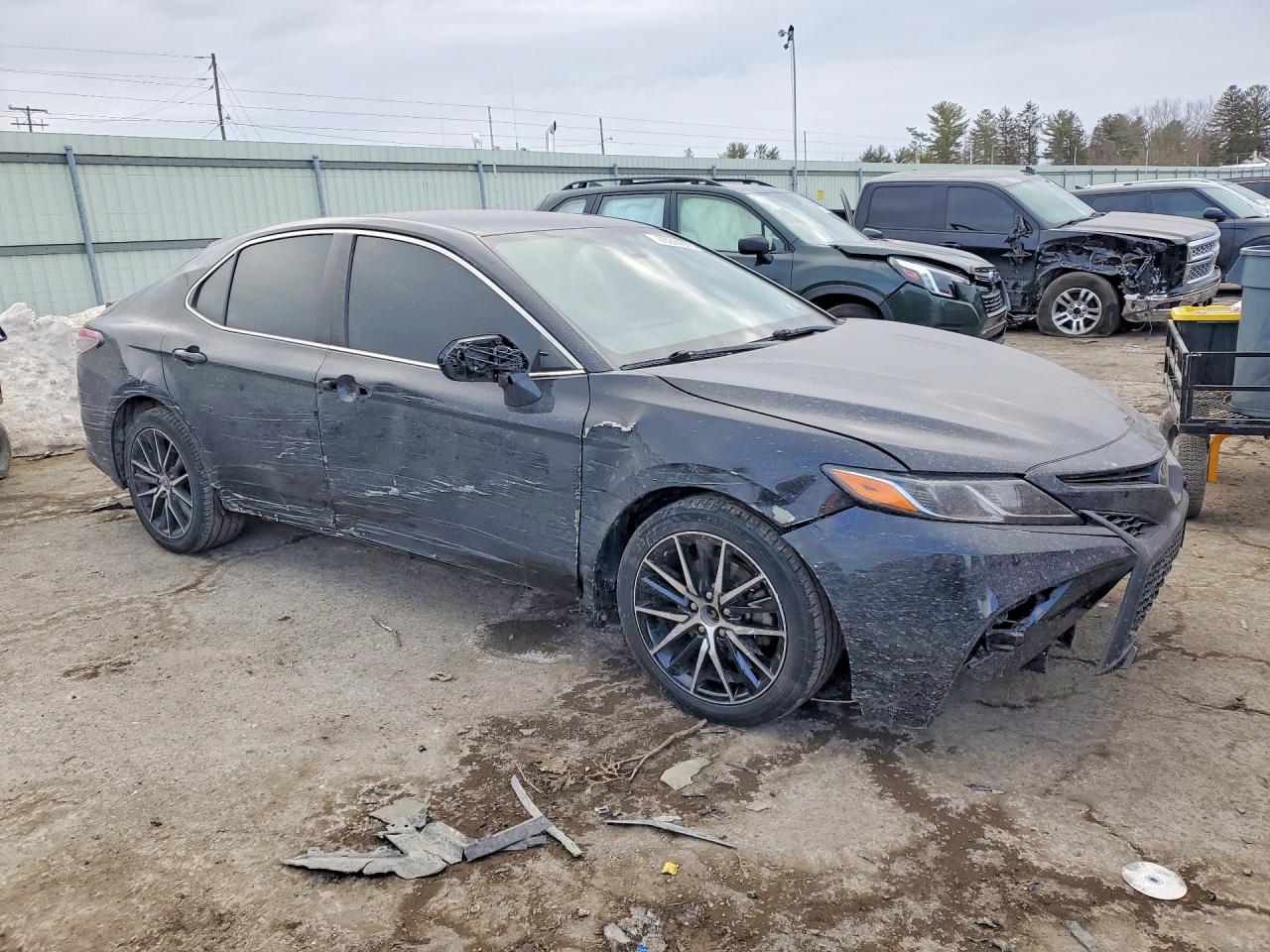 2021 TOYOTA CAMRY SE photo 7