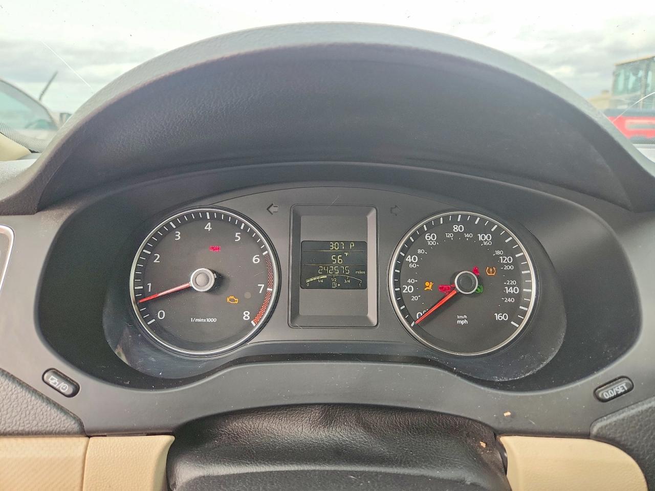 2012 VOLKSWAGEN JETTA SE photo 17