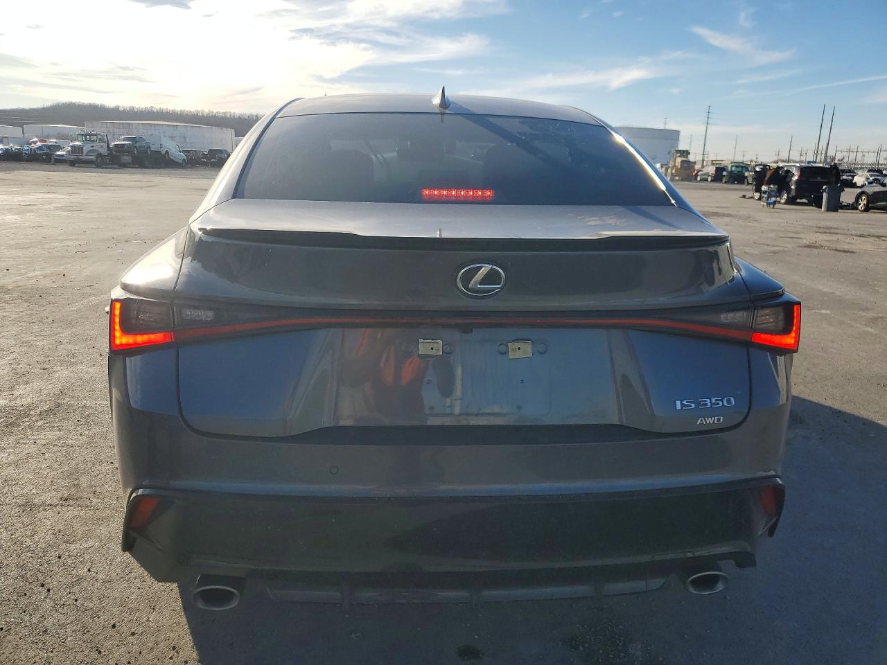 2023 LEXUS IS 350 F SPORT photo 11
