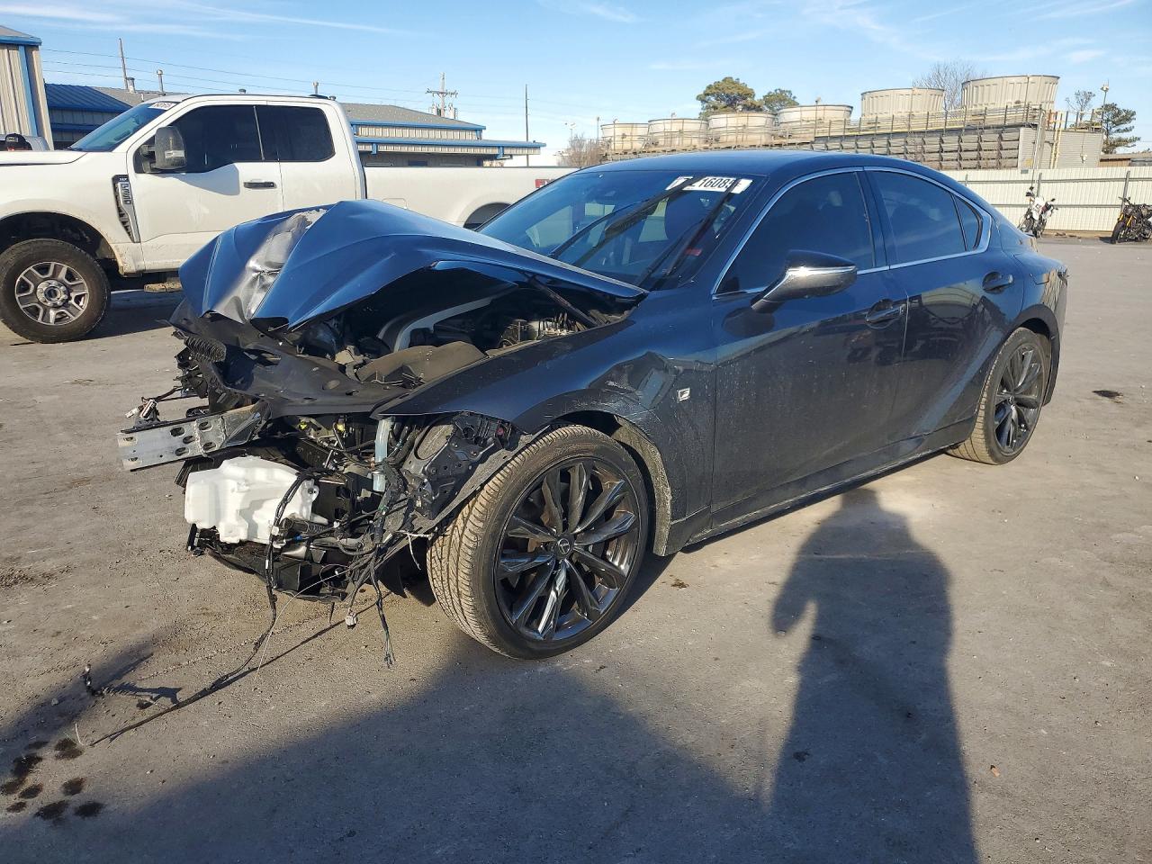 2023 LEXUS IS