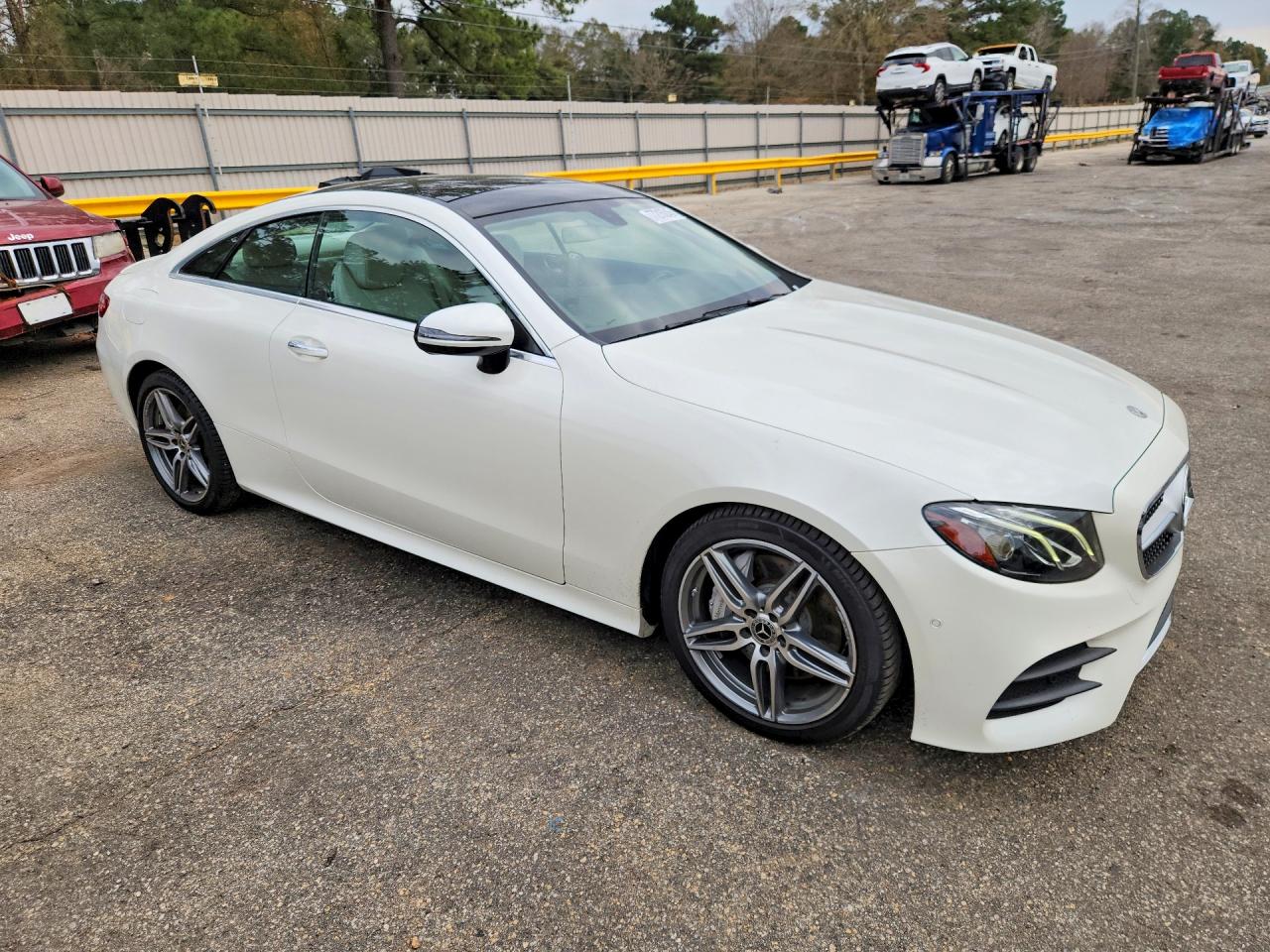 2018 MERCEDES-BENZ E 400 photo 4