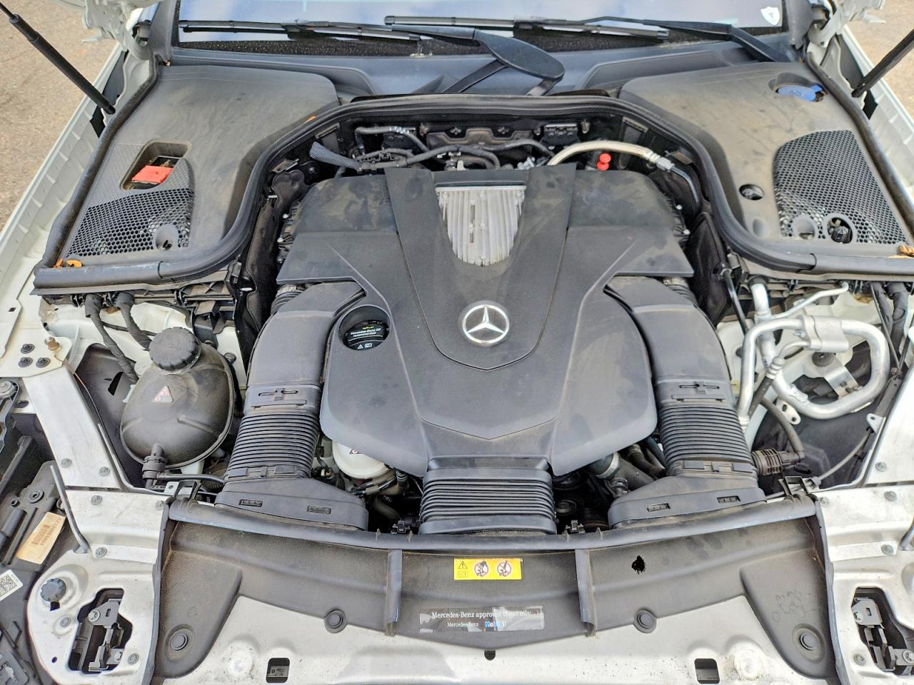 2018 MERCEDES-BENZ E 400 photo 11