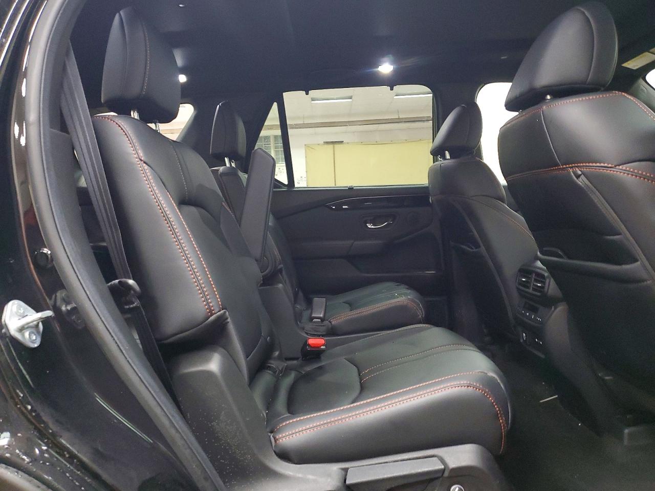 2025 HONDA PILOT TRAILSPORT photo 21