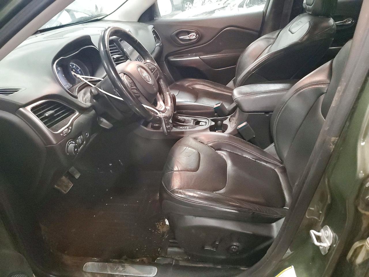 2019 JEEP CHEROKEE LIMITED photo 19