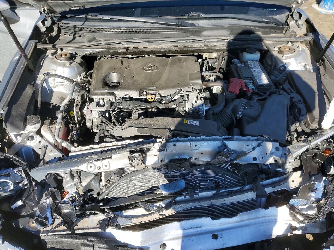 2020 TOYOTA CAMRY SE photo 21