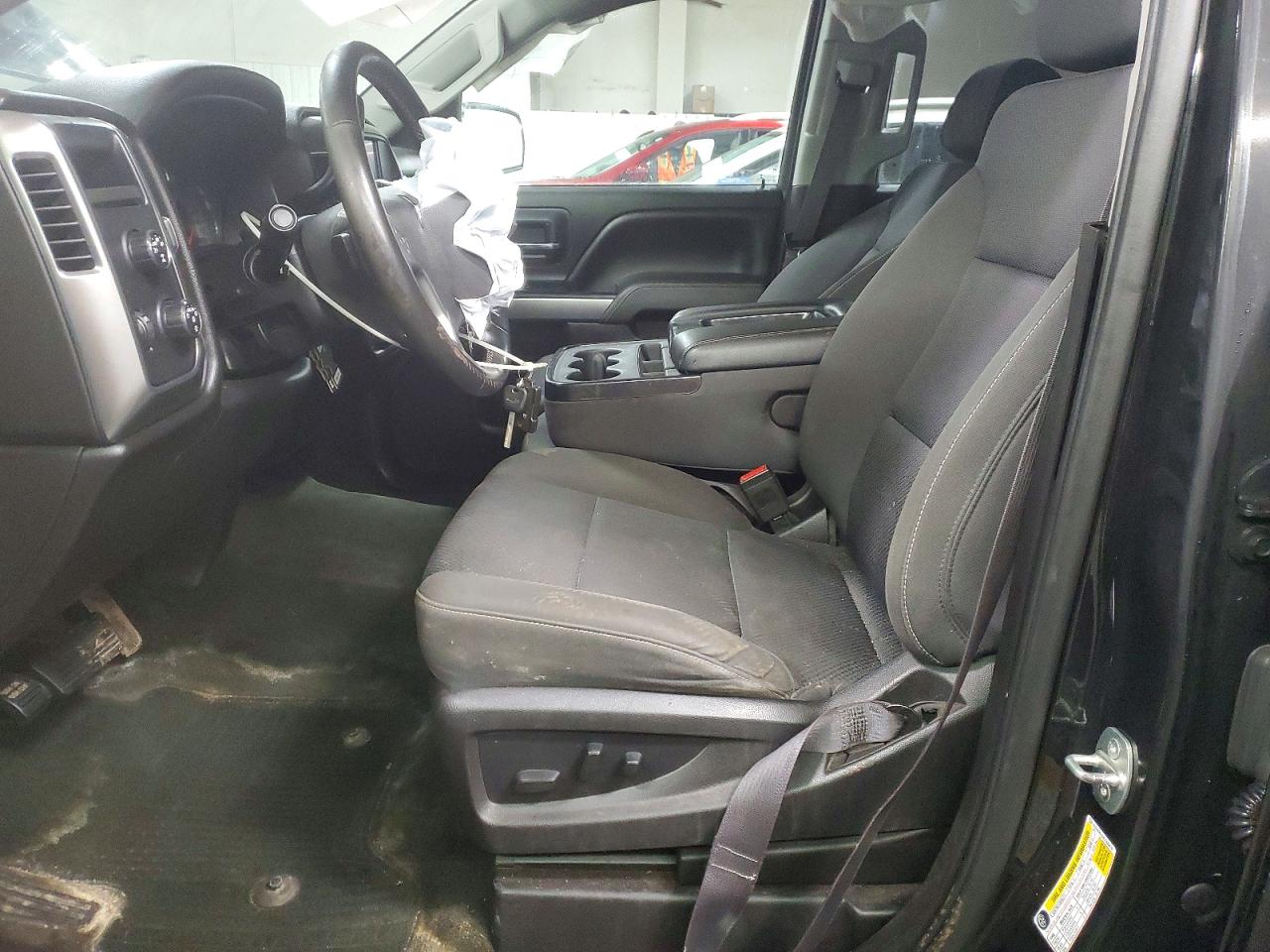 2016 CHEVROLET SILVERADO K1500 LT photo 7
