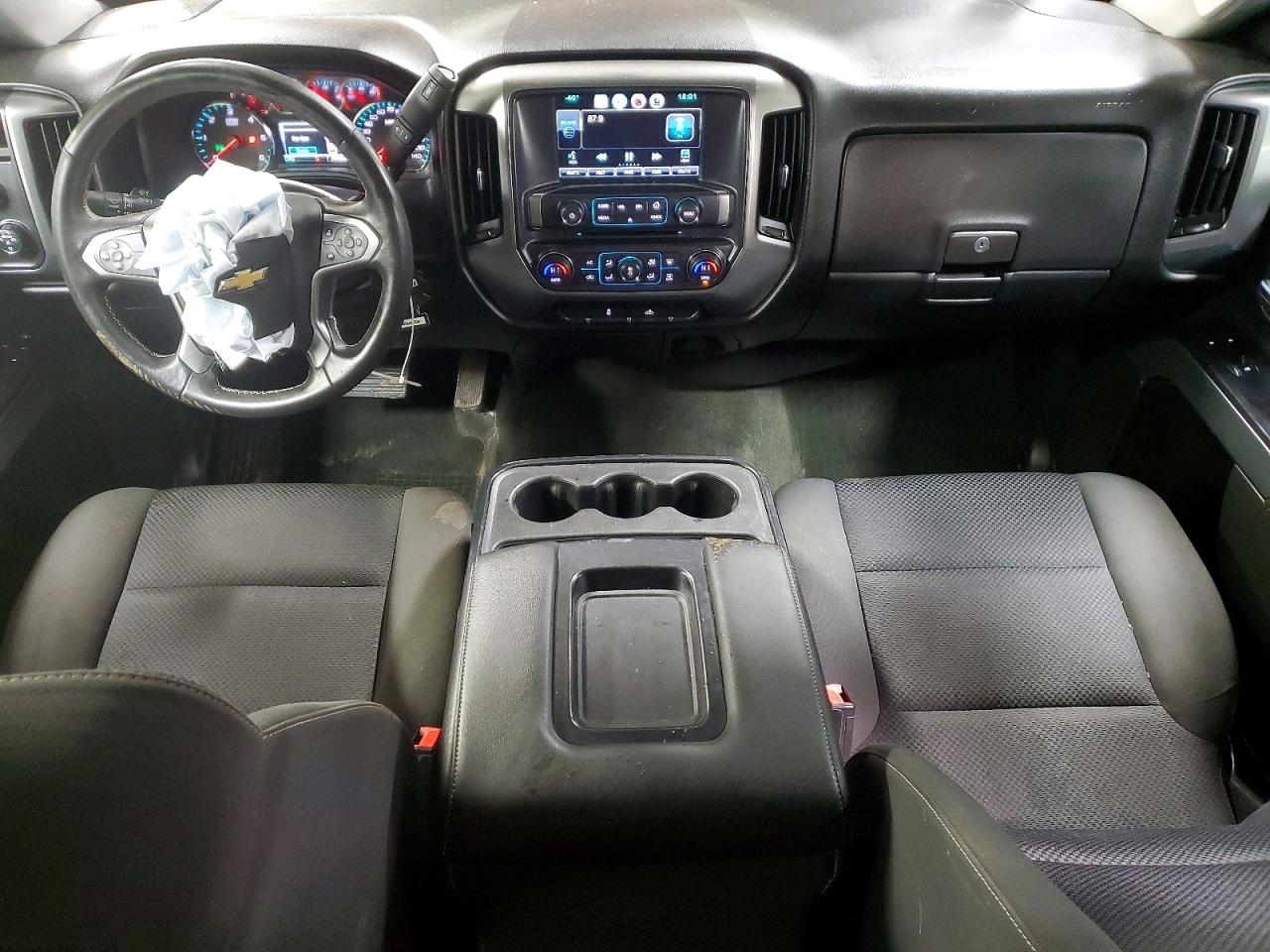 2016 CHEVROLET SILVERADO K1500 LT photo 8