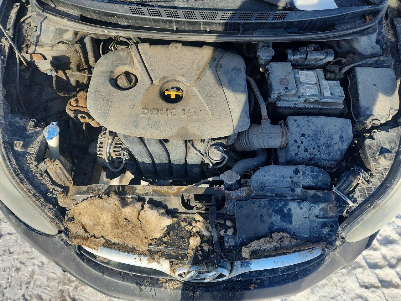 2013 HYUNDAI ELANTRA GLS photo 21