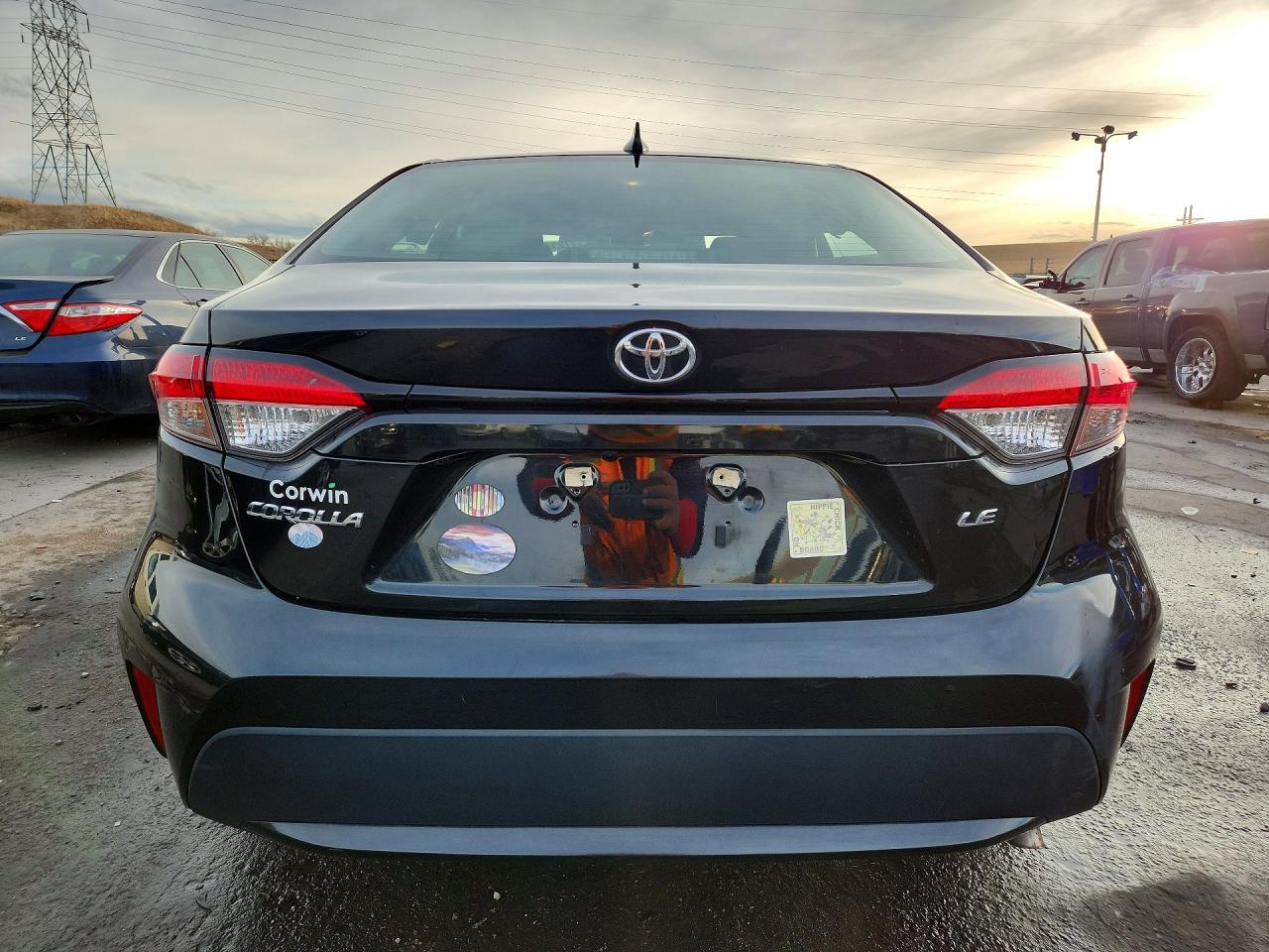 2021 TOYOTA COROLLA LE photo 11