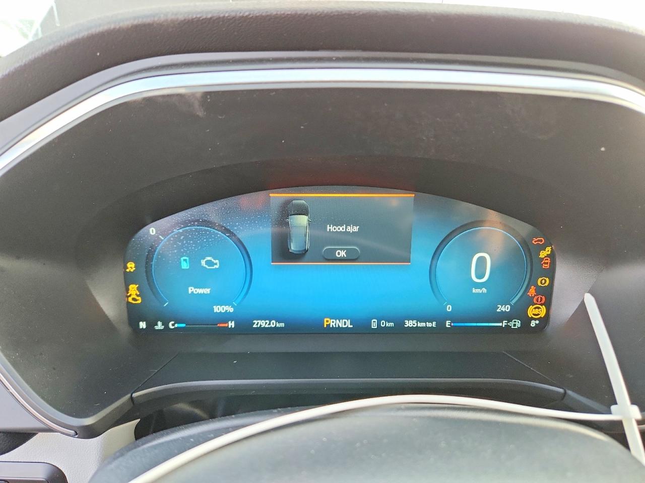 2025 FORD ESCAPE photo 9