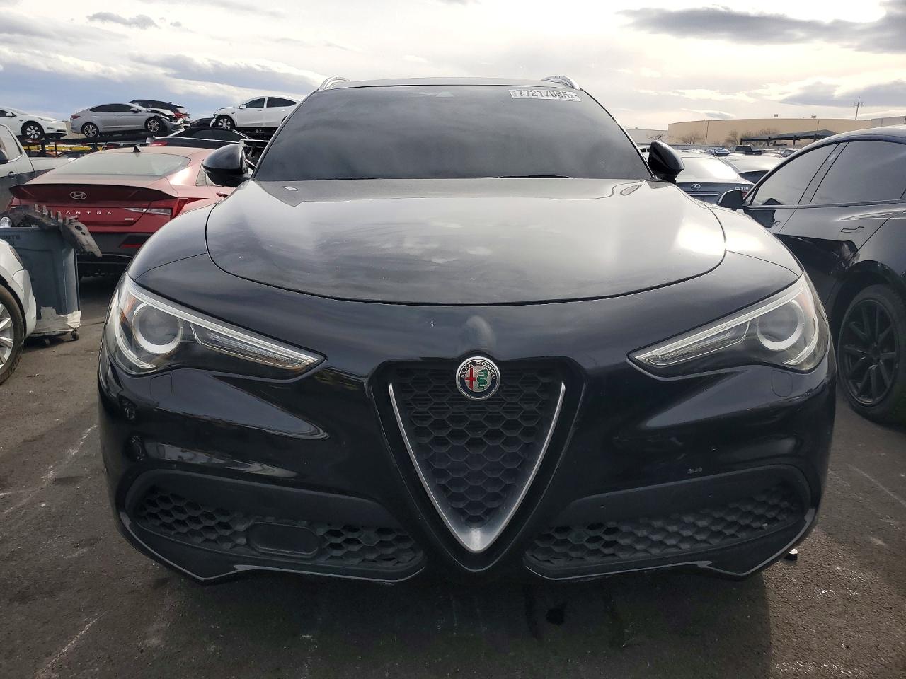 2021 ALFA ROMEO STELVIO TI photo 5