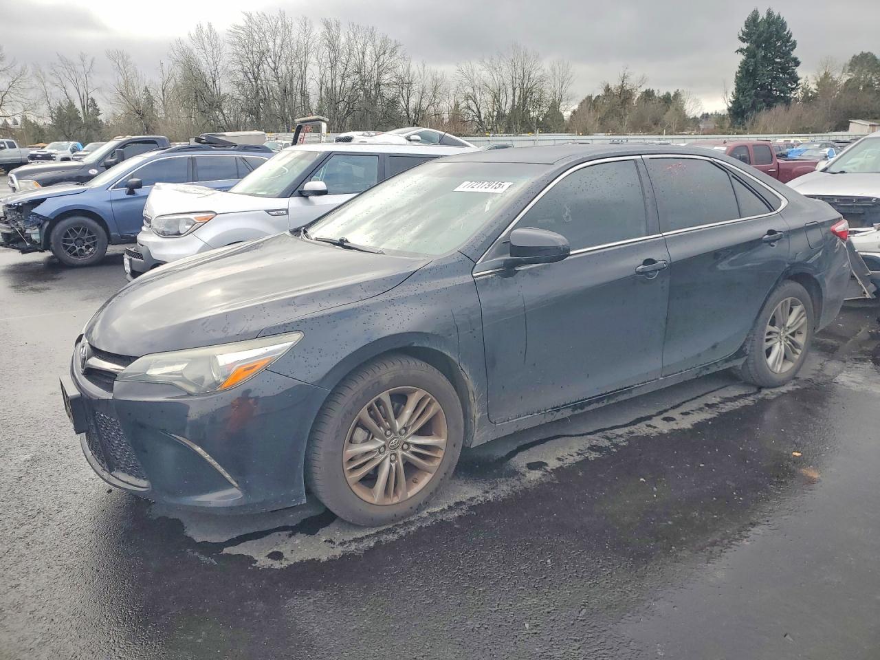 2015 TOYOTA CAMRY