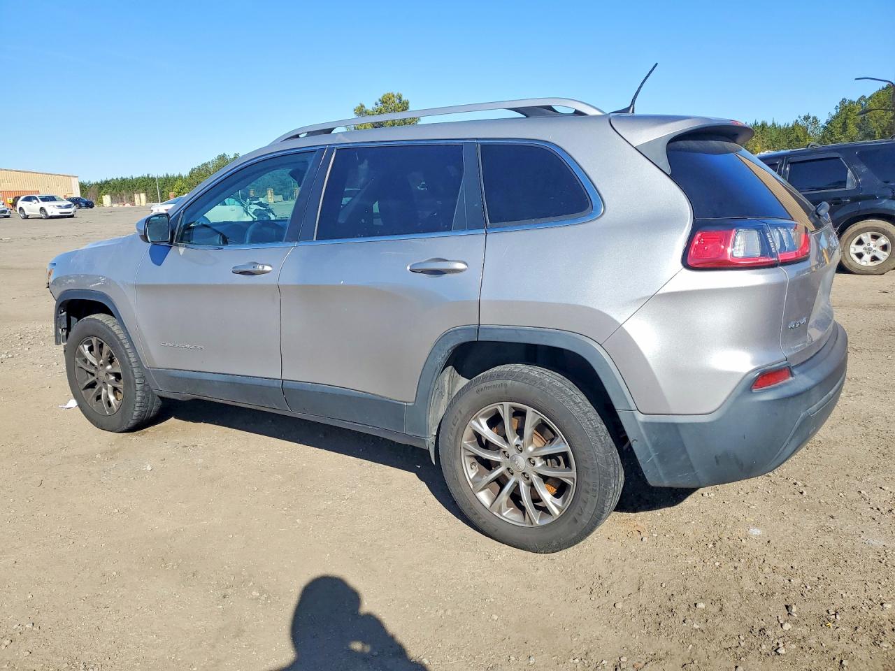 2019 JEEP CHEROKEE LATITUDE PLUS photo 4