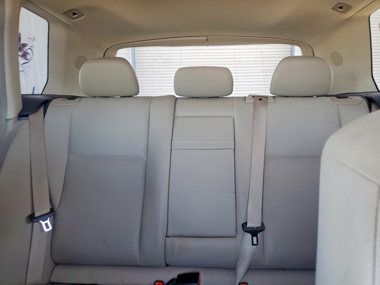 2010 MERCEDES-BENZ GLK 350 4MATIC photo 10
