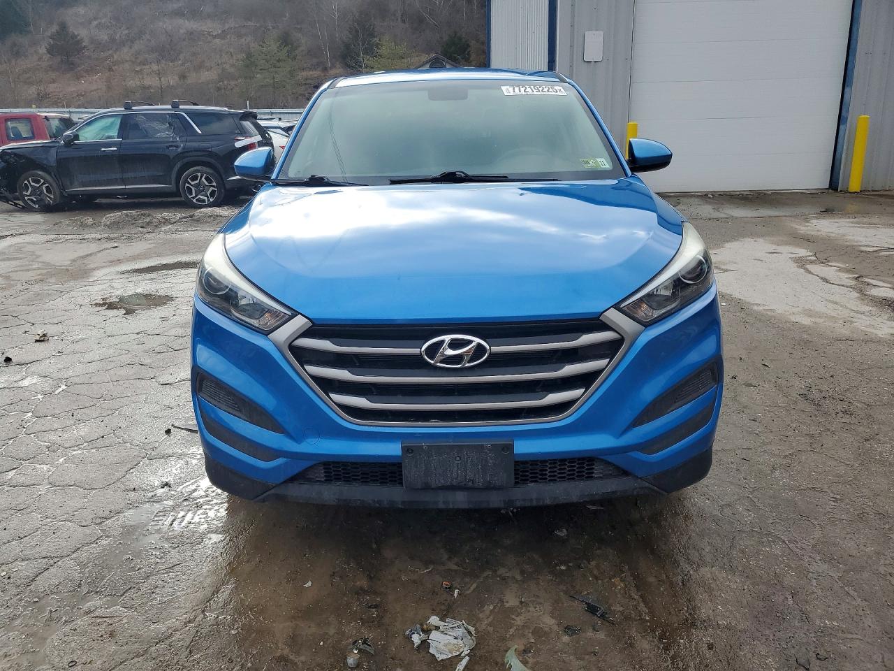 2017 HYUNDAI TUCSON SE photo 5