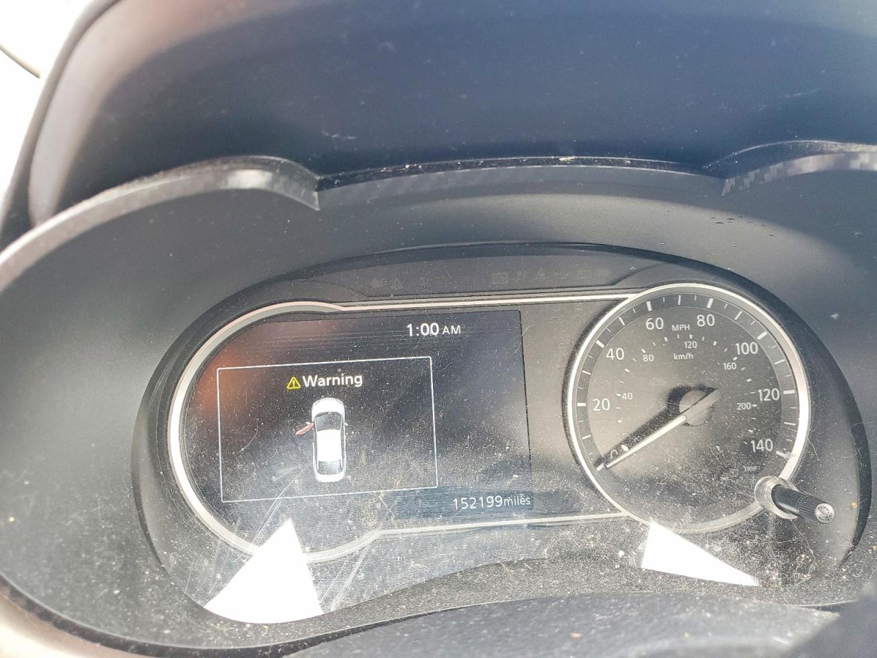 2020 NISSAN VERSA SV photo 9