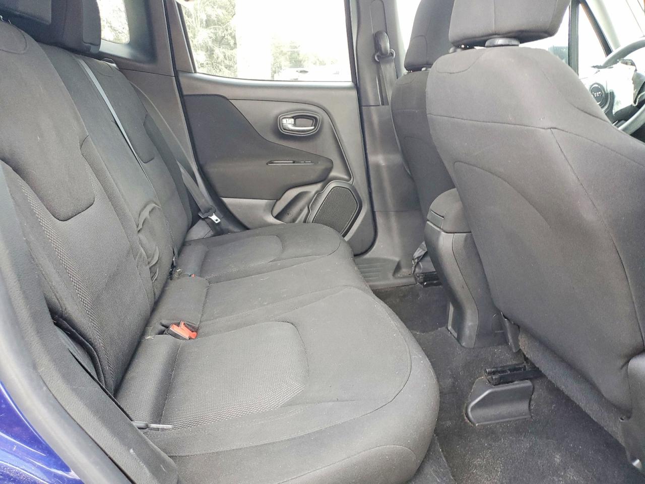 2019 JEEP RENEGADE SPORT photo 19