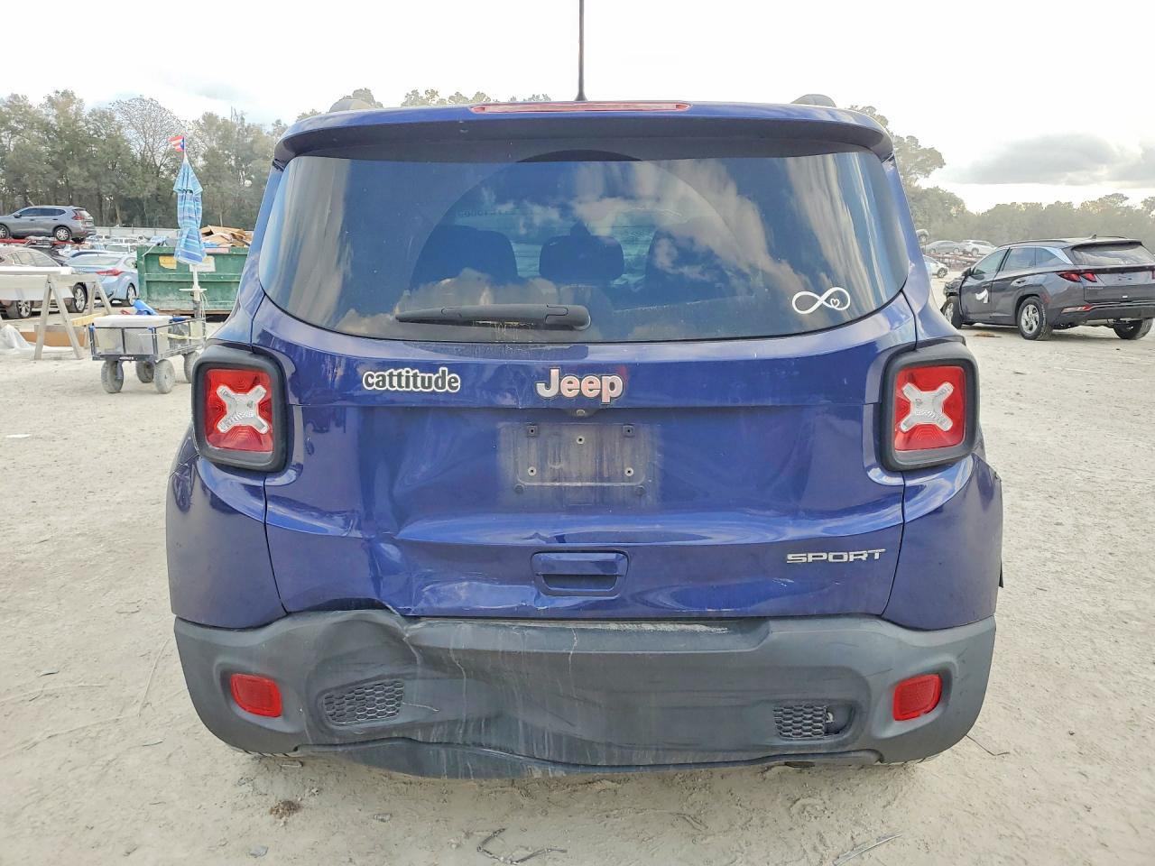 2019 JEEP RENEGADE SPORT photo 11