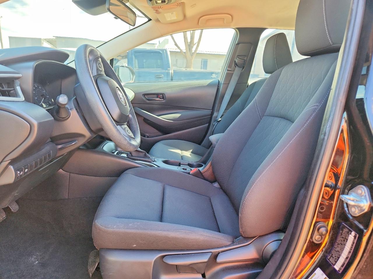 2024 TOYOTA COROLLA LE photo 13