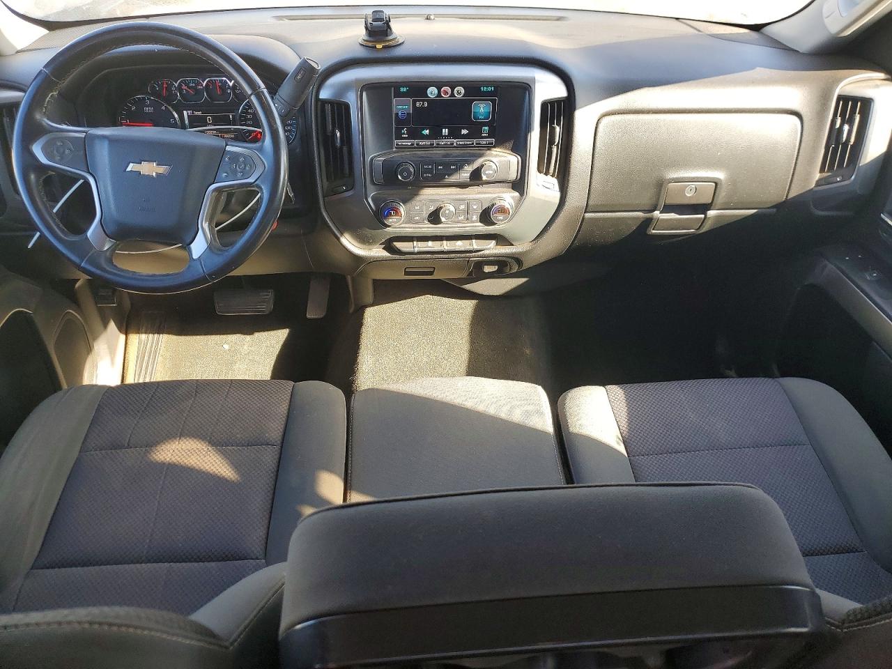 2015 CHEVROLET SILVERADO K1500 LT photo 15