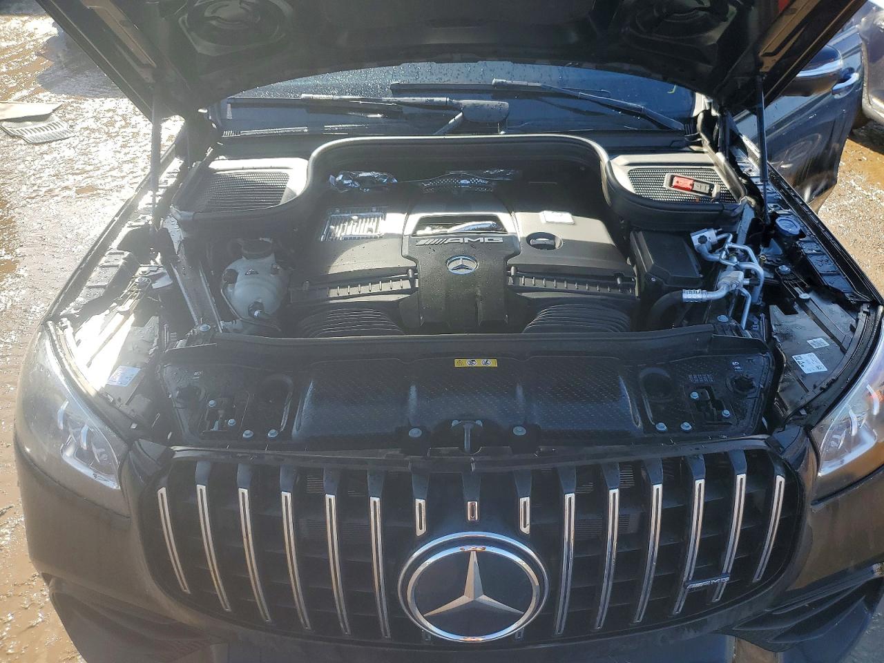 2023 MERCEDES-BENZ GLS 63 AMG 4MATIC photo 11