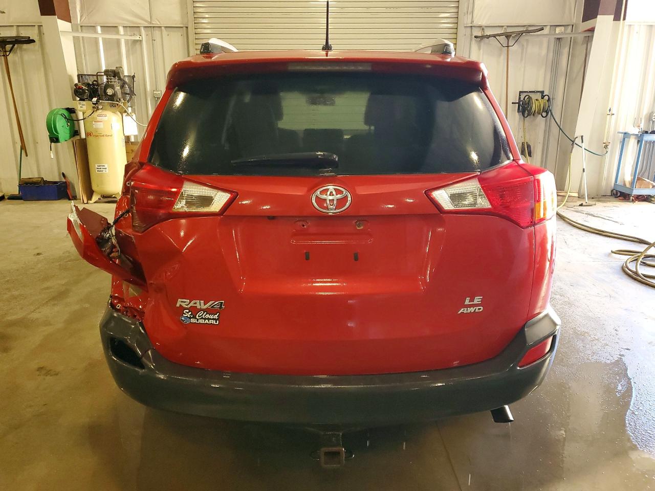 2015 TOYOTA RAV4 LE photo 6