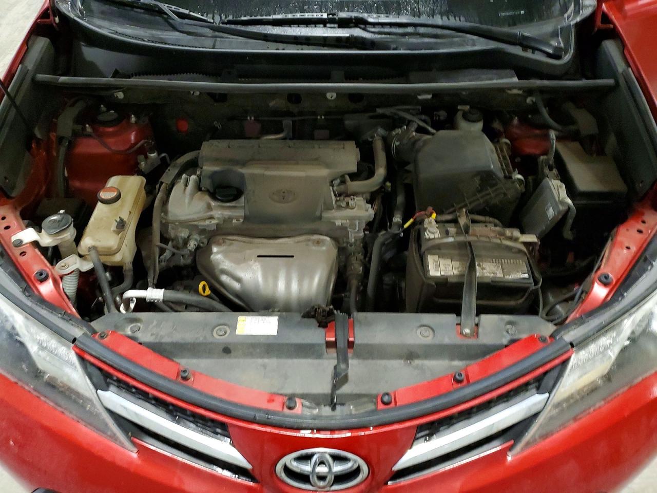 2015 TOYOTA RAV4 LE photo 12