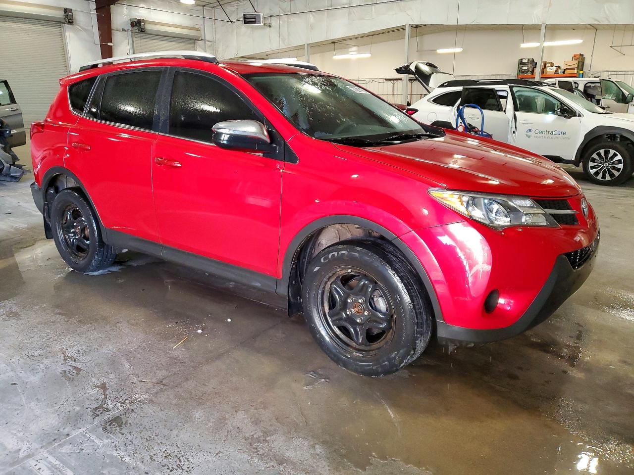2015 TOYOTA RAV4 LE photo 4