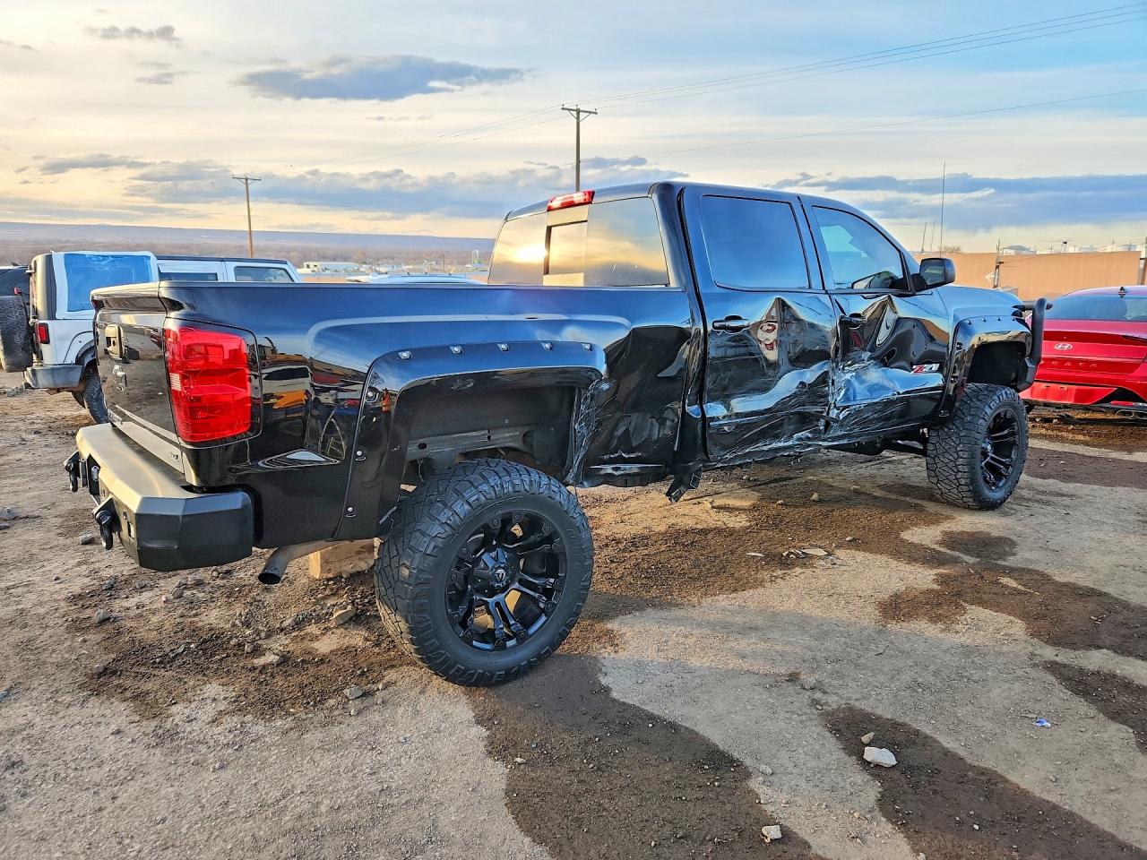 2015 CHEVROLET SILVERADO K1500 LTZ photo 3