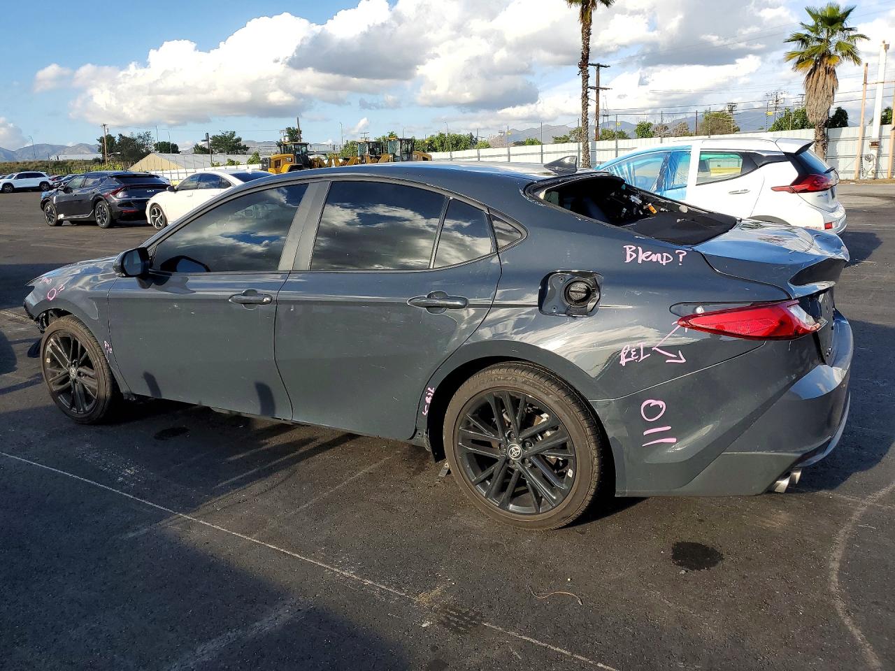 2025 TOYOTA CAMRY XSE photo 3