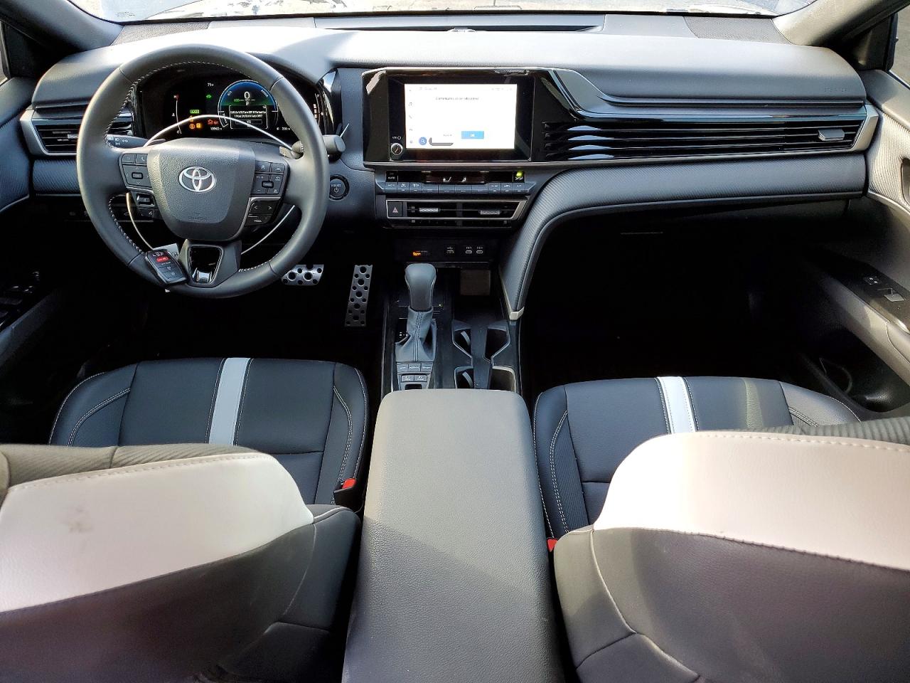 2025 TOYOTA CAMRY XSE photo 15