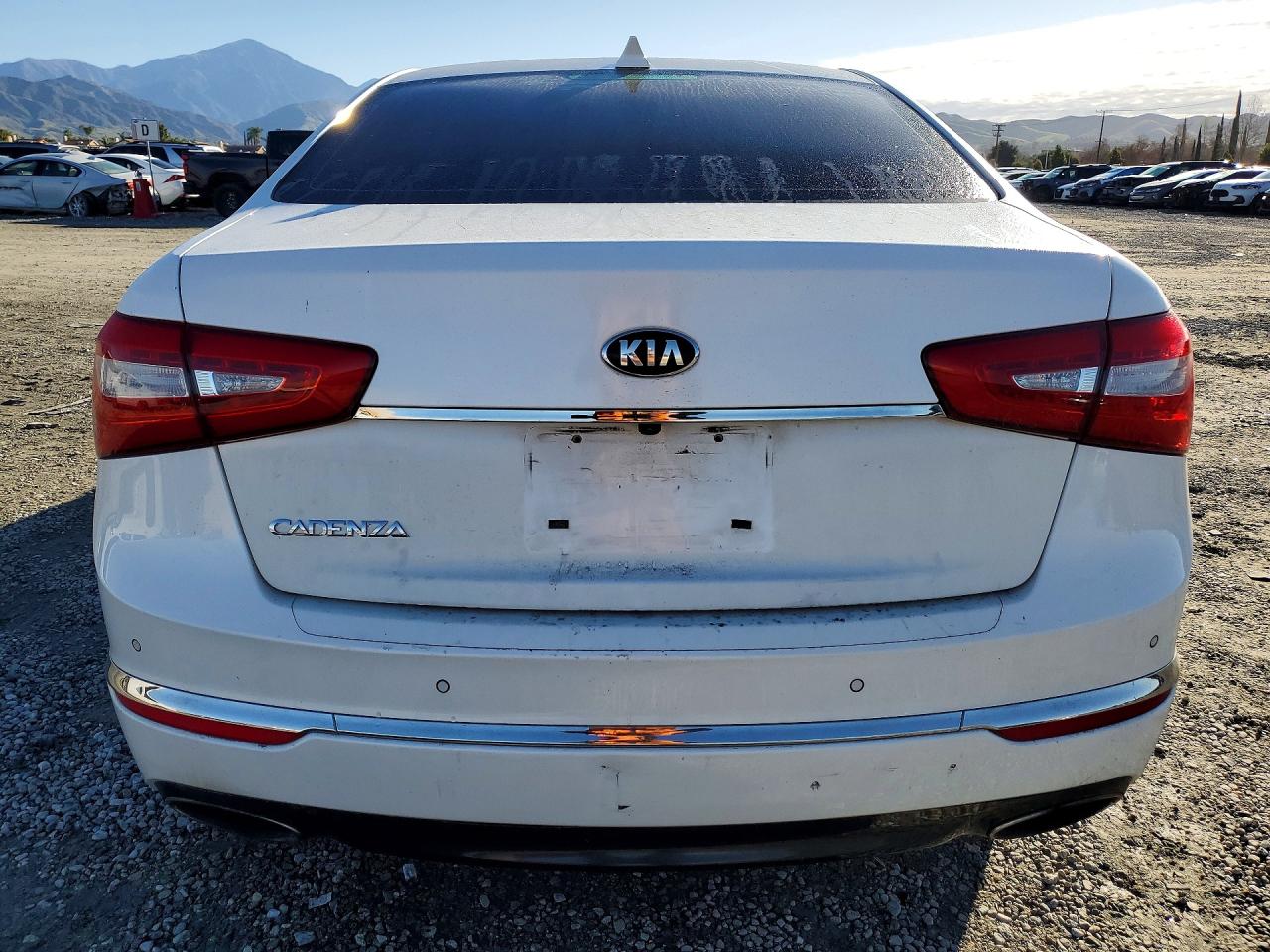 2015 KIA CADENZA PREMIUM photo 11
