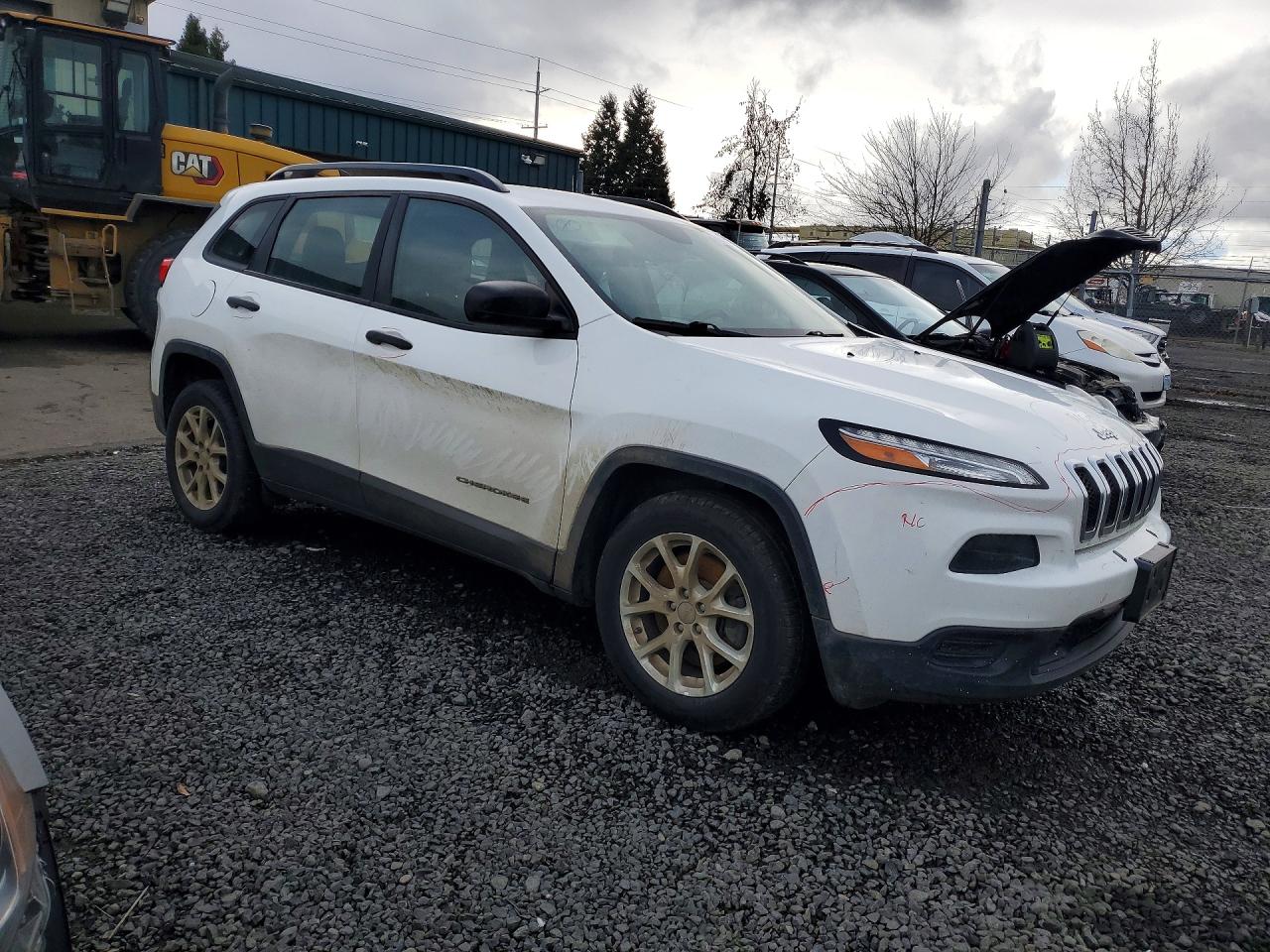 2016 JEEP CHEROKEE SPORT photo 4