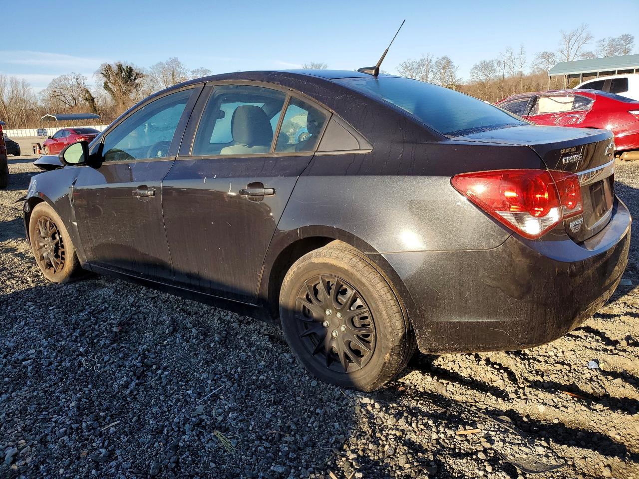 2013 CHEVROLET CRUZE LS photo 3