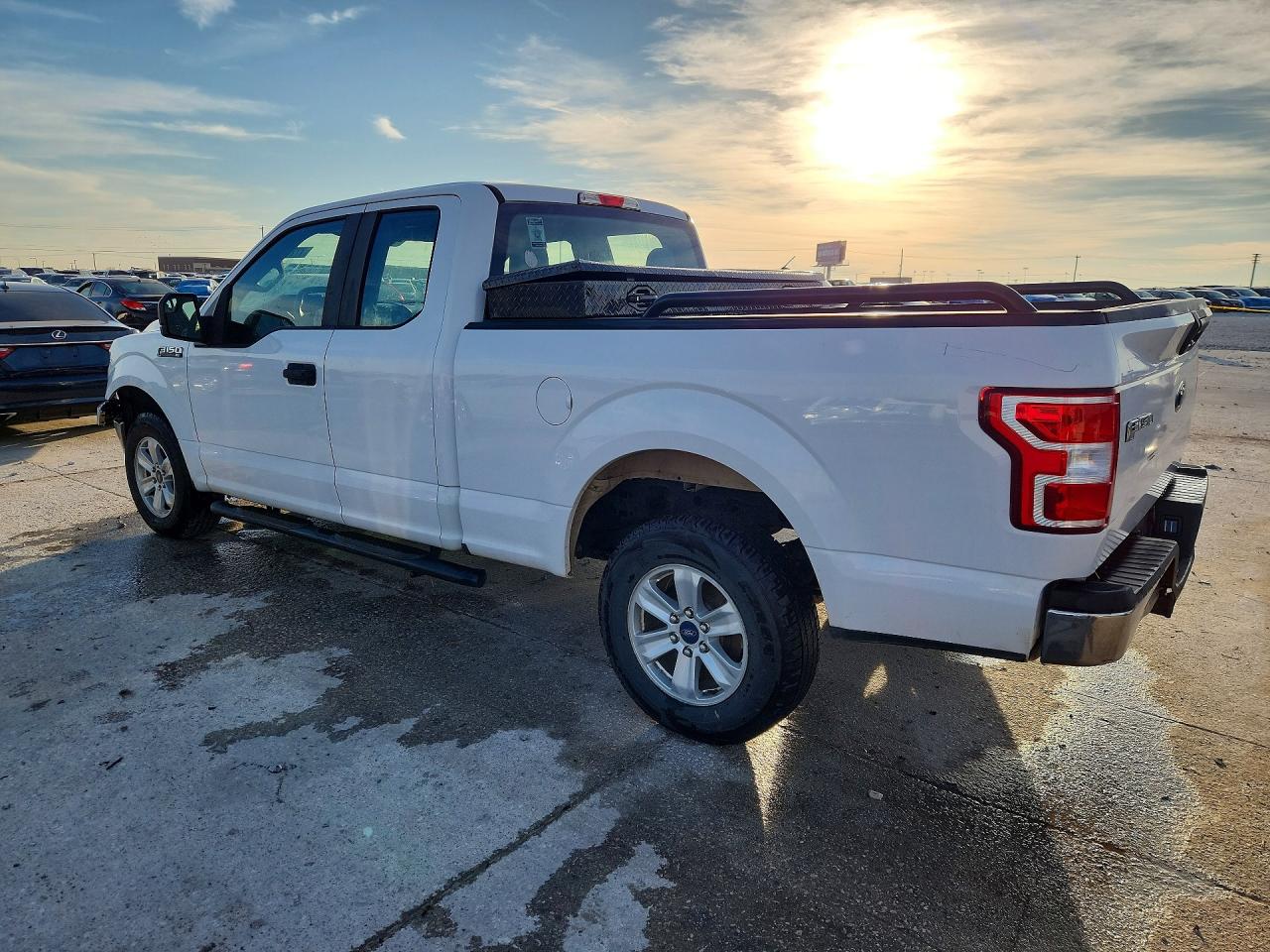 2019 FORD F150 SUPER CAB photo 2
