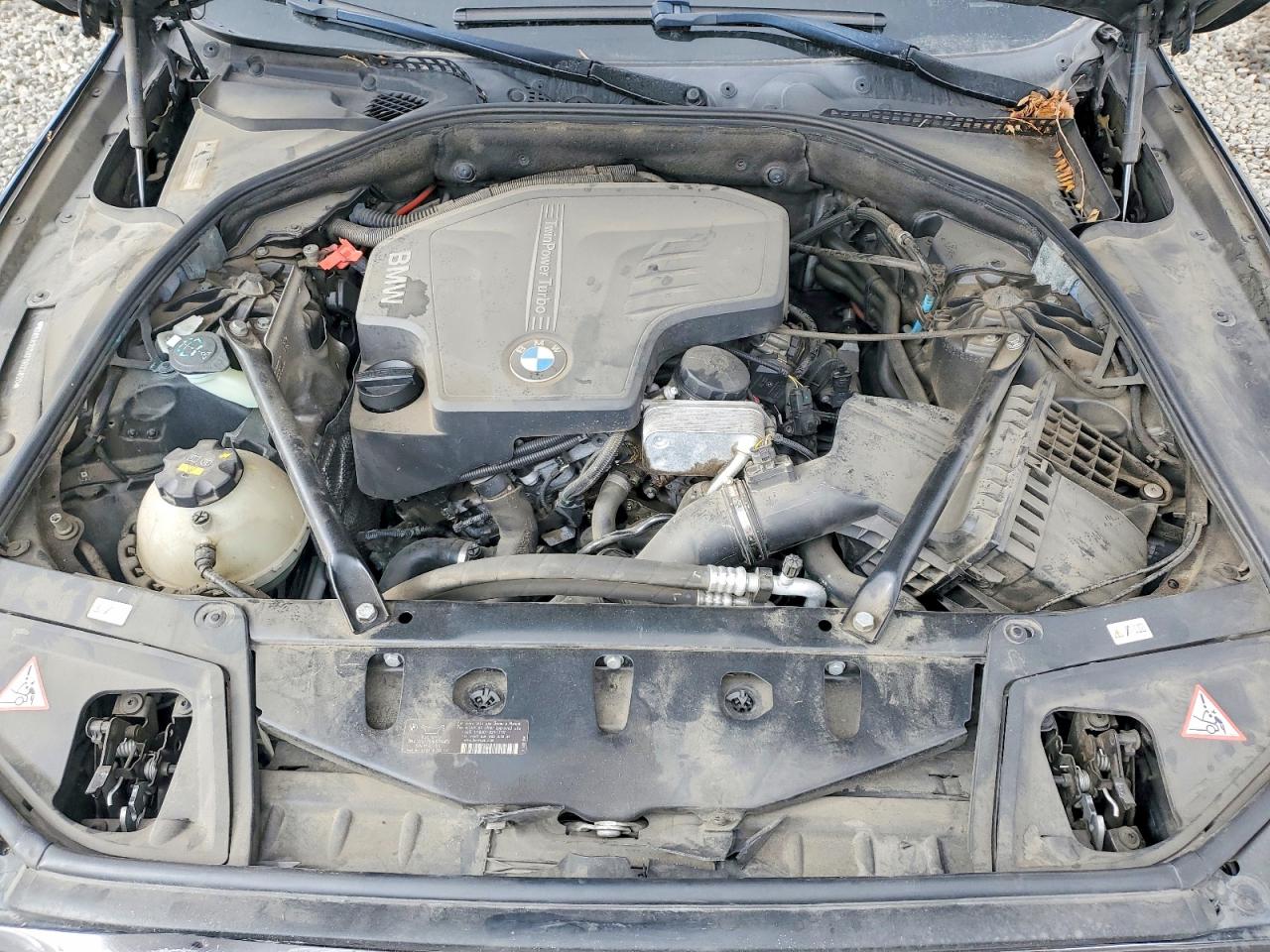 2015 BMW 528 XI photo 21