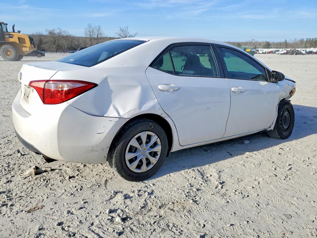 2017 TOYOTA COROLLA L photo 3