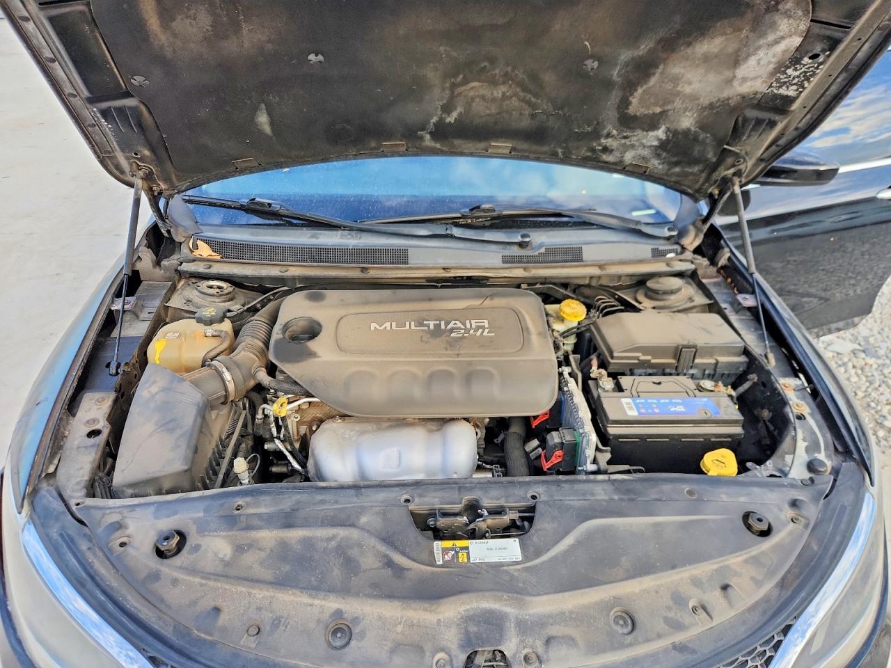 2015 CHRYSLER 200 photo 21
