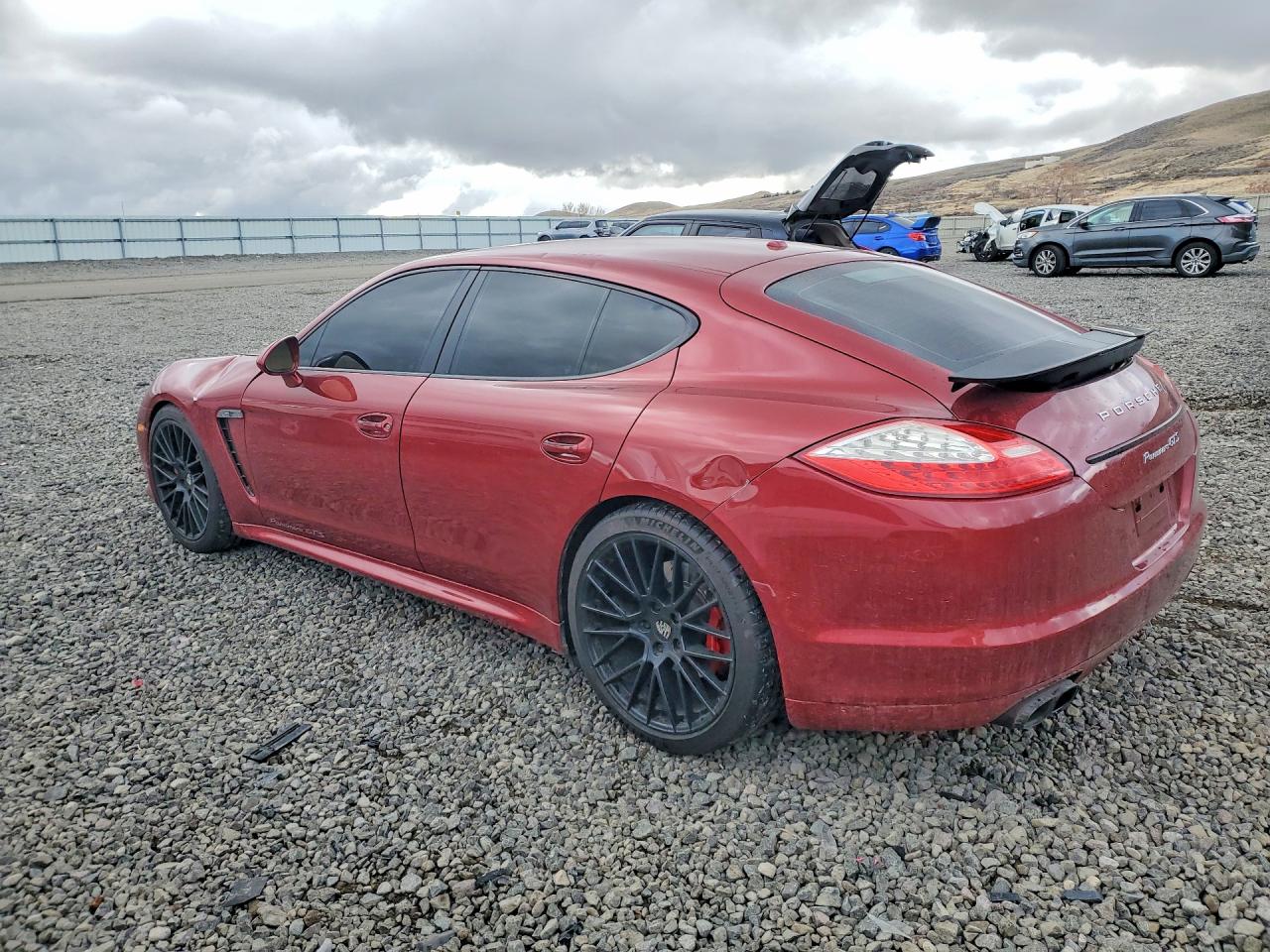 2013 PORSCHE PANAMERA GTS photo 3
