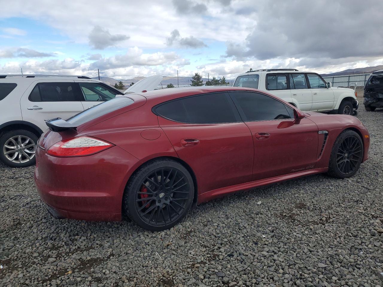 2013 PORSCHE PANAMERA GTS photo 5