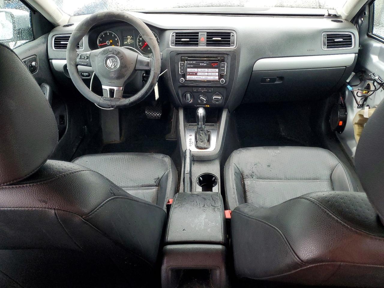 2013 VOLKSWAGEN JETTA SE photo 8