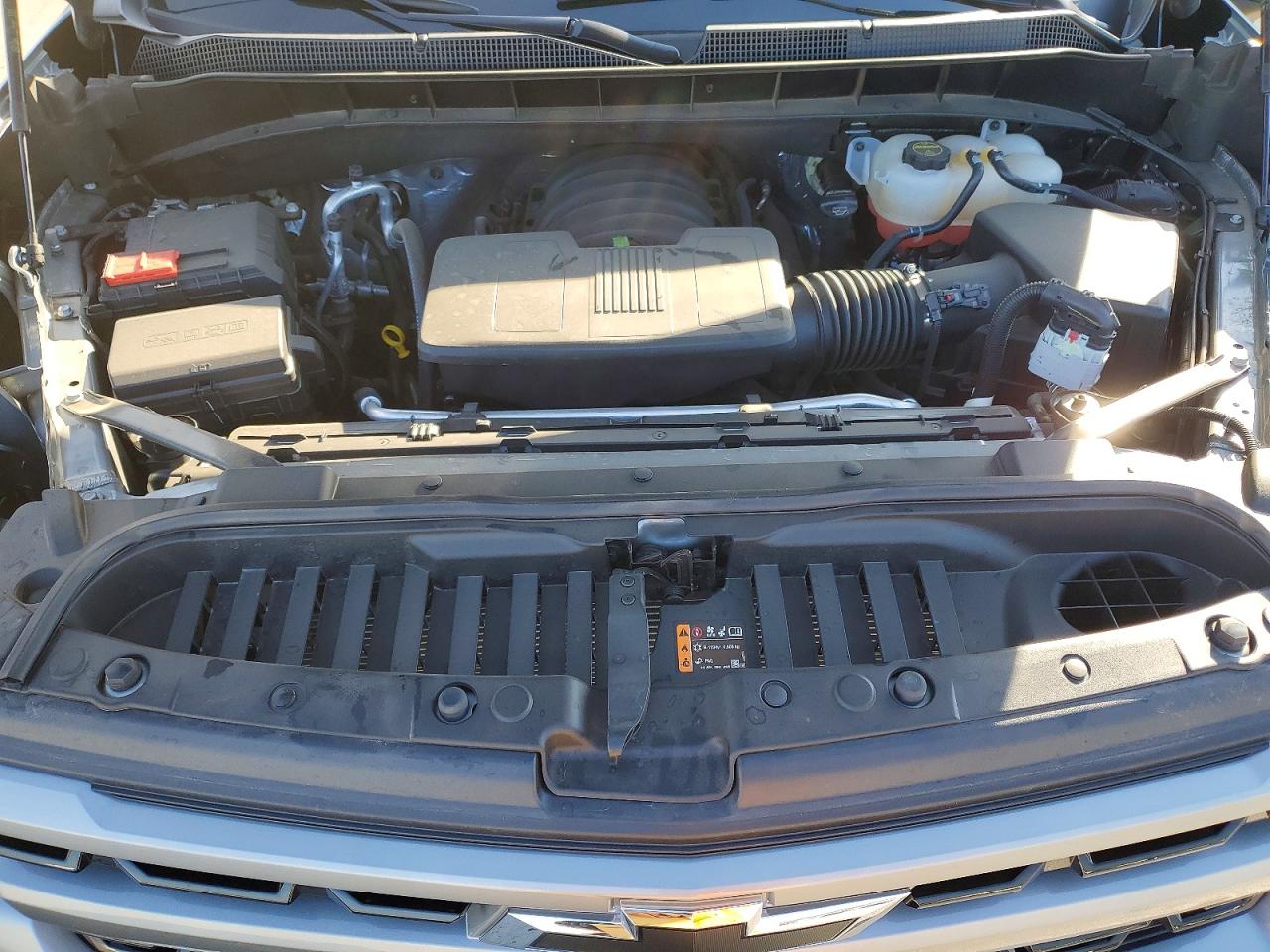 2025 CHEVROLET SILVERADO K1500 RST photo 11