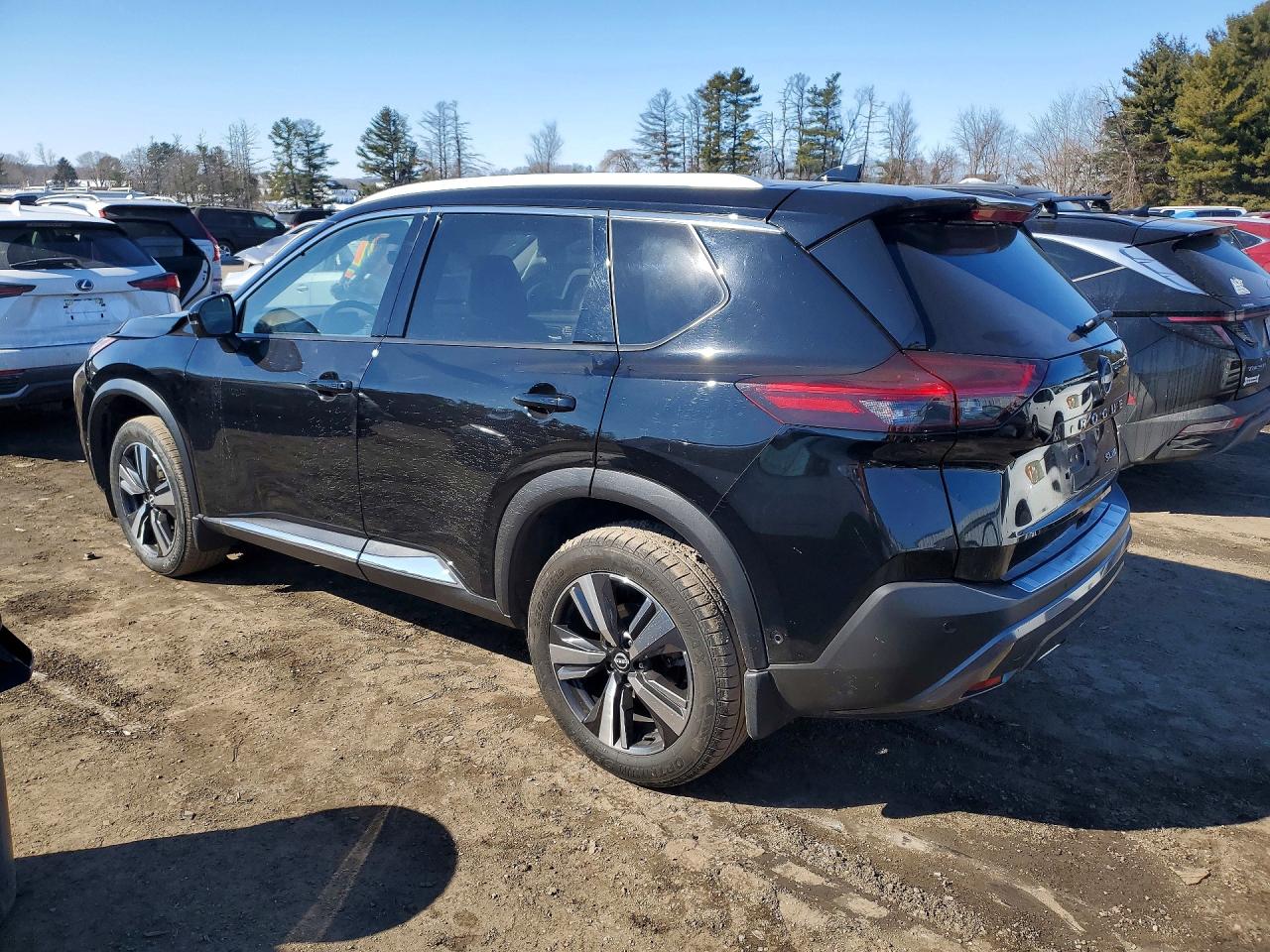 2023 NISSAN ROGUE SL photo 2