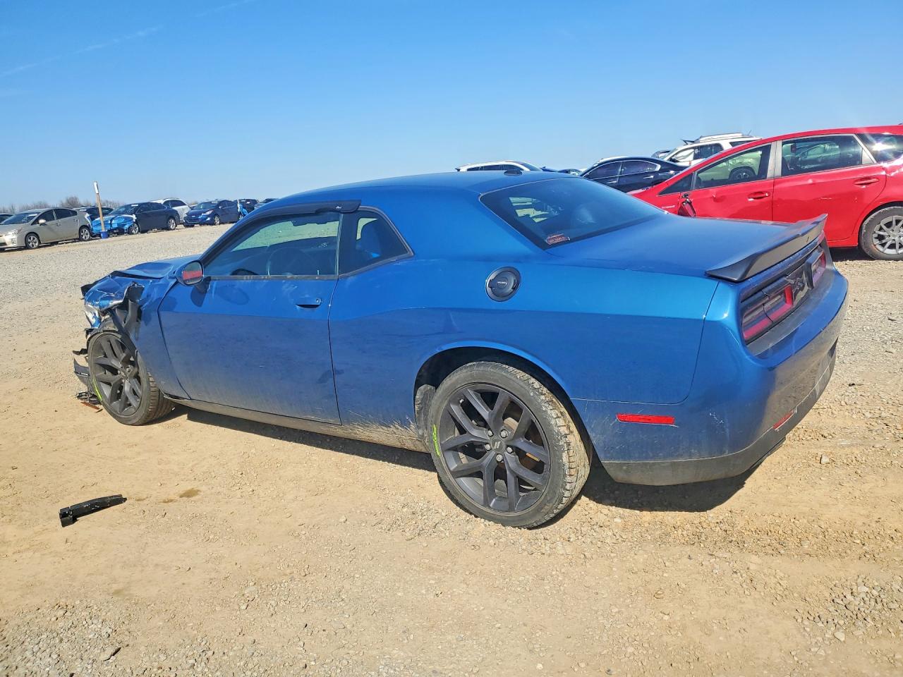 2023 DODGE CHALLENGER SXT photo 4